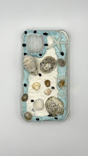 Aegean Breeze – Handmade Seashell & Starfish Beach Phone Case